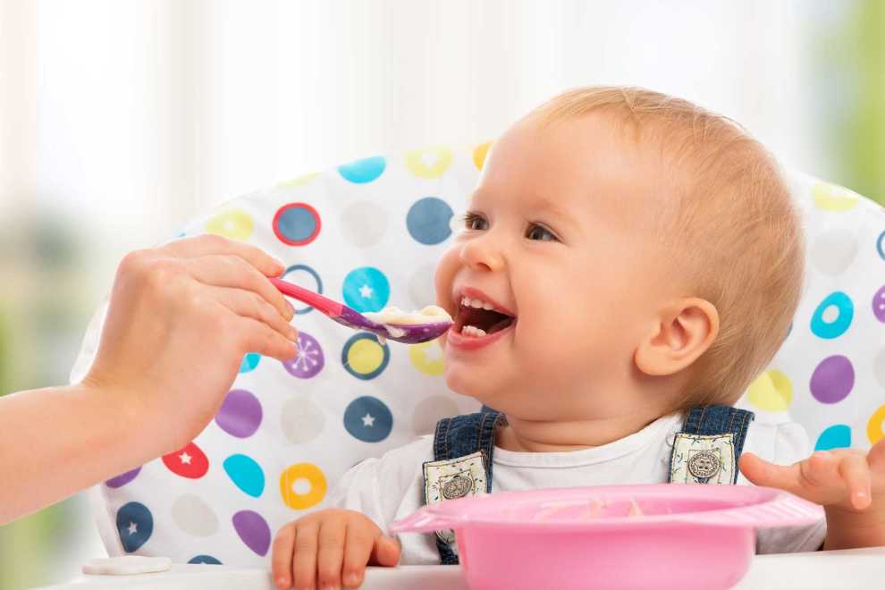 Thực đơn dinh dưỡng cho trẻ 6 tháng tuổi ăn dặm chuẩn khoa học