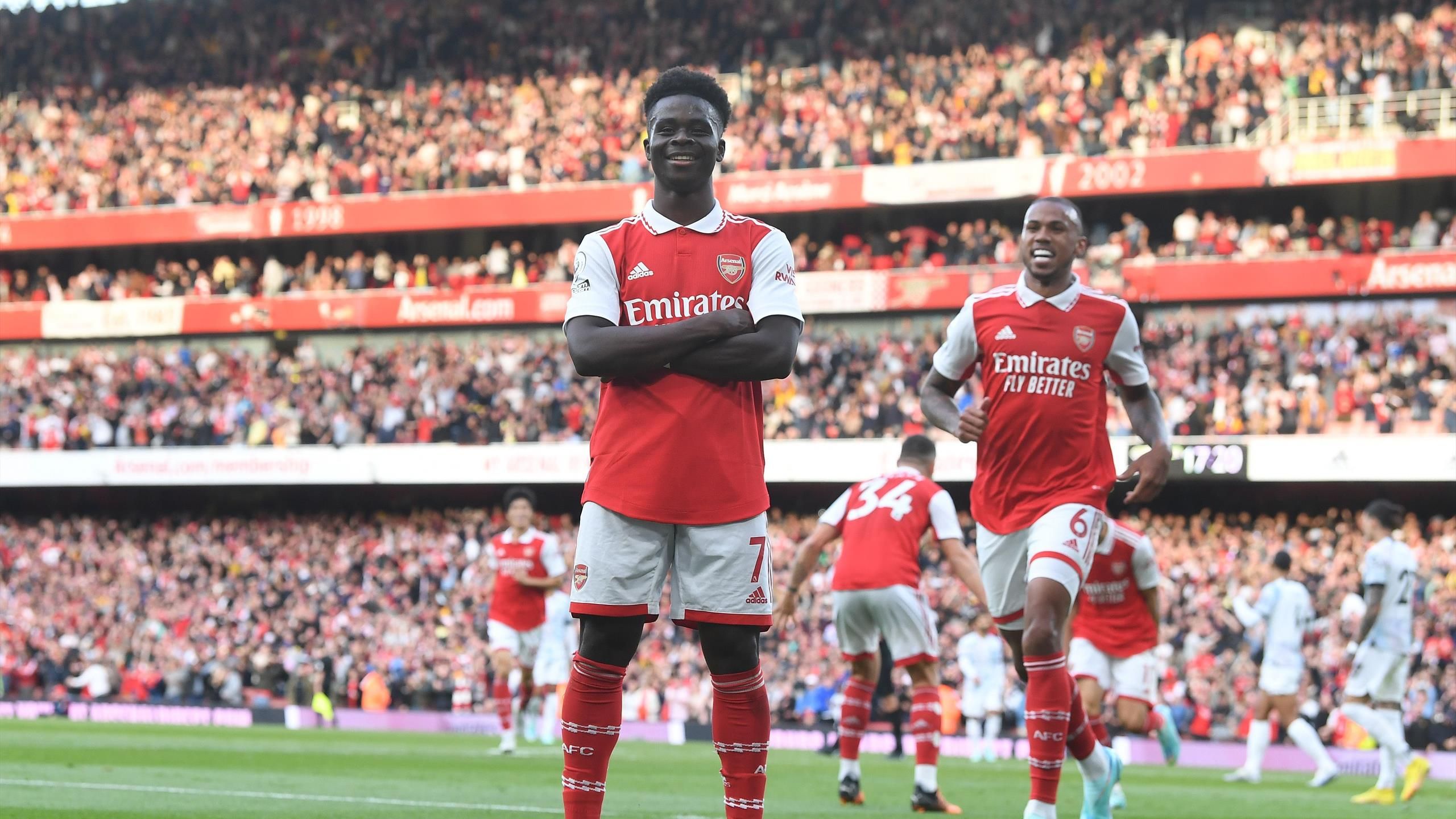 Arsenal 3-2 Liverpool: Bukayo Saka scores twice as Gabriel Martinelli, Darwin Nunez, Roberto Firmino also net - Eurosport