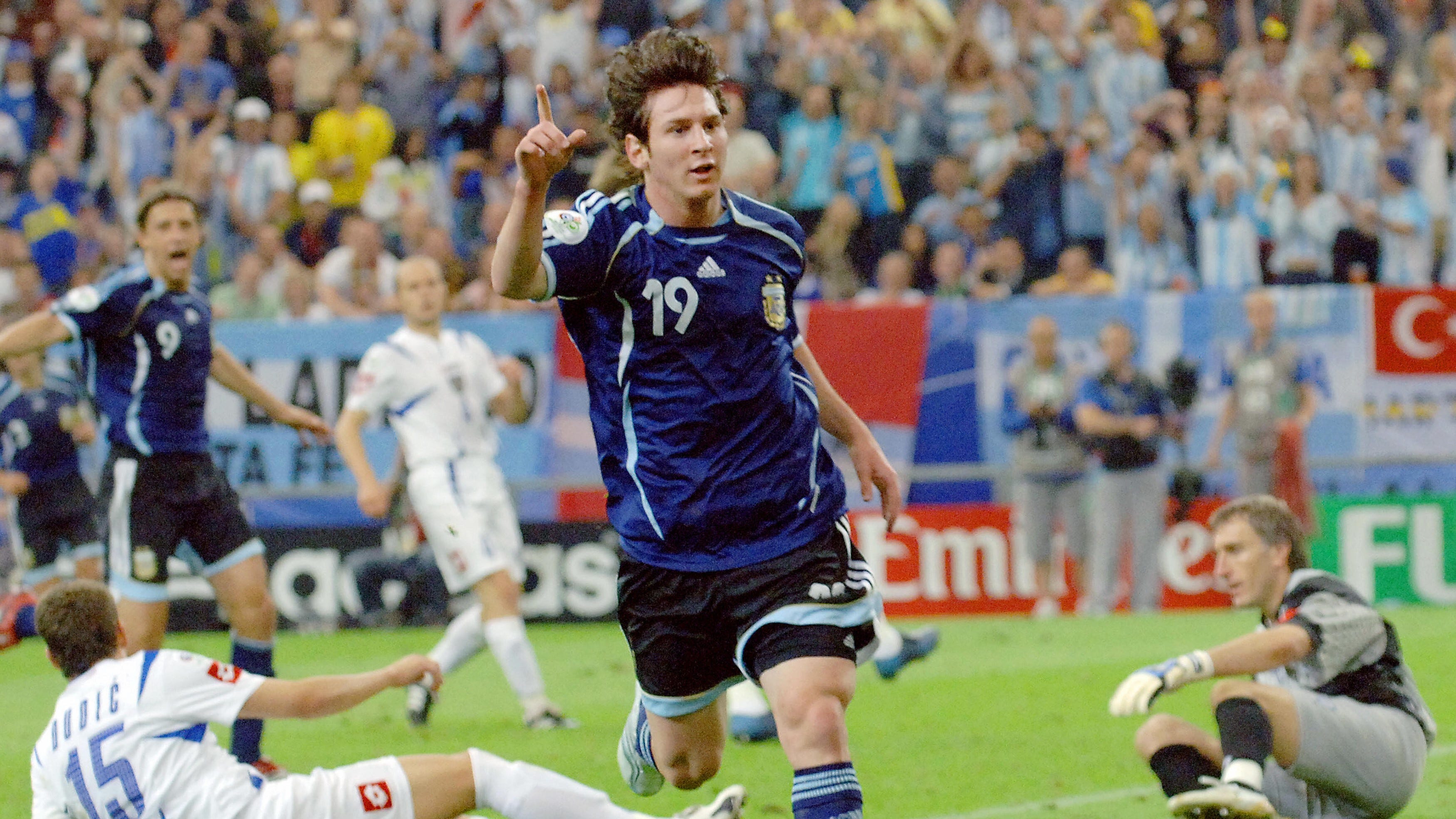 Lionel Messi vô địch thế giới 2006