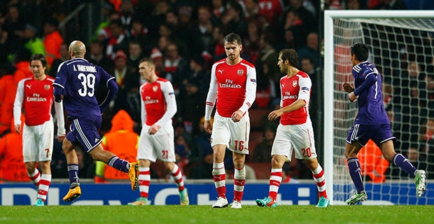 Arsenal vs Anderlecht report: Revenge for Anderlecht who come from 3-0 down to claim draw with Alexis Sanchez only bright spark | The Independent | The Independent
