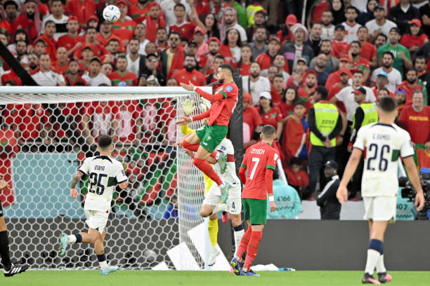 Top 10 cú nhảy cao nhất lịch sử bóng đá (2024) - Top Soccer Blog