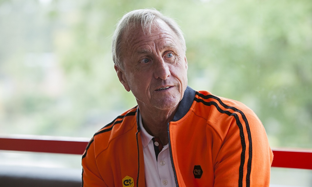 Cựu huấn luyện viên Barca Johan Cruyff mắc ung thư phổi | Bóng đá | Vietnam+ (VietnamPlus)