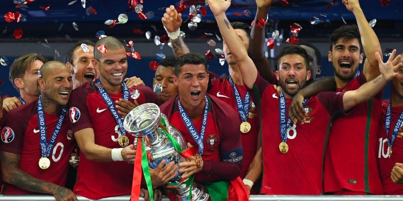 UEFA Euro: Khám phá sân khấu huyền thoại của bóng đá châu Âu
