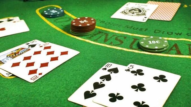 Ngũ Linh trong Blackjack là gì? Bí ẩn của một trò chơi bài nổi tiếng