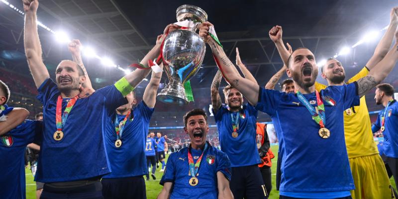 UEFA Euro: Khám phá sân khấu huyền thoại của bóng đá châu Âu