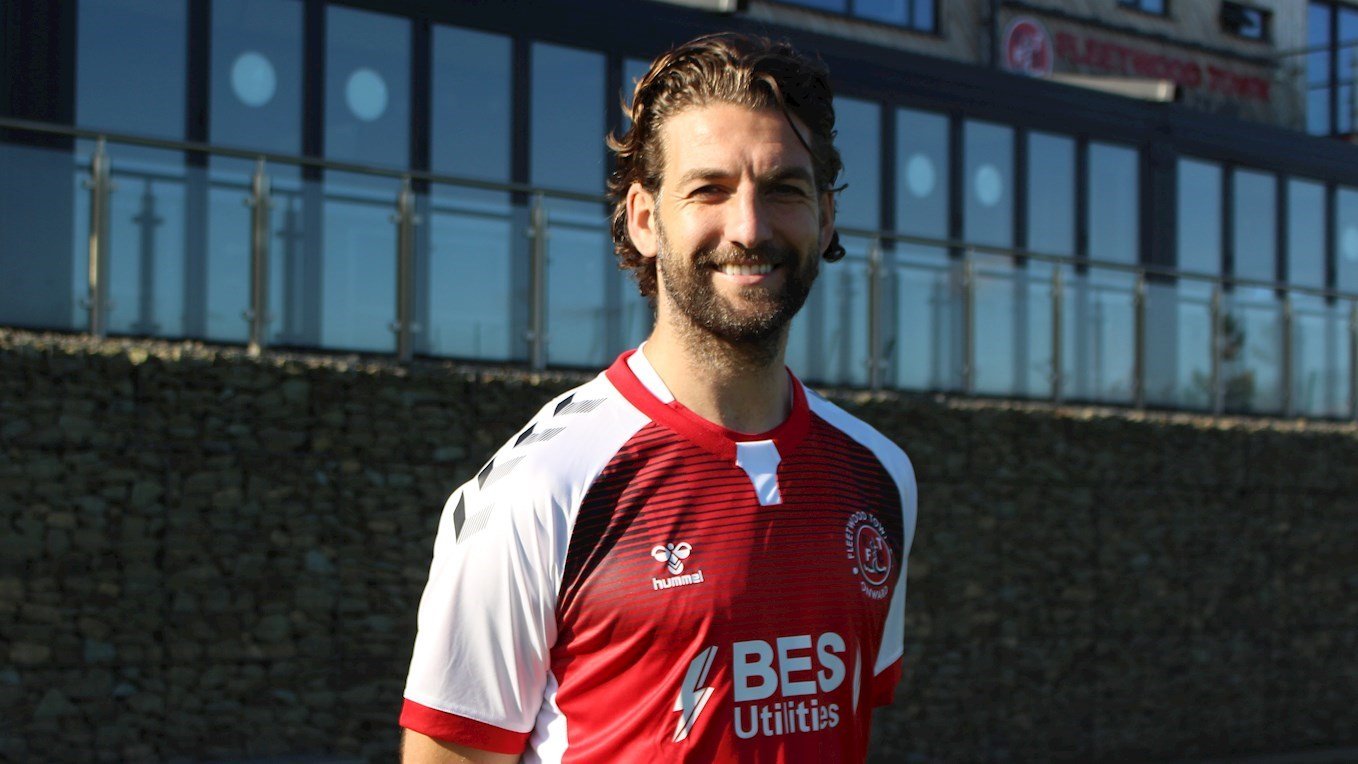 Charlie Mulgrew joins the Cod Army - News - Fleetwood Town