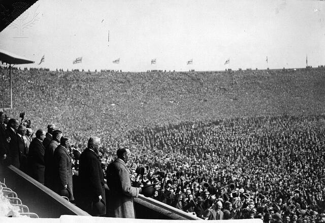 Top 10 Highest Football Attendance Records Ever in The World
